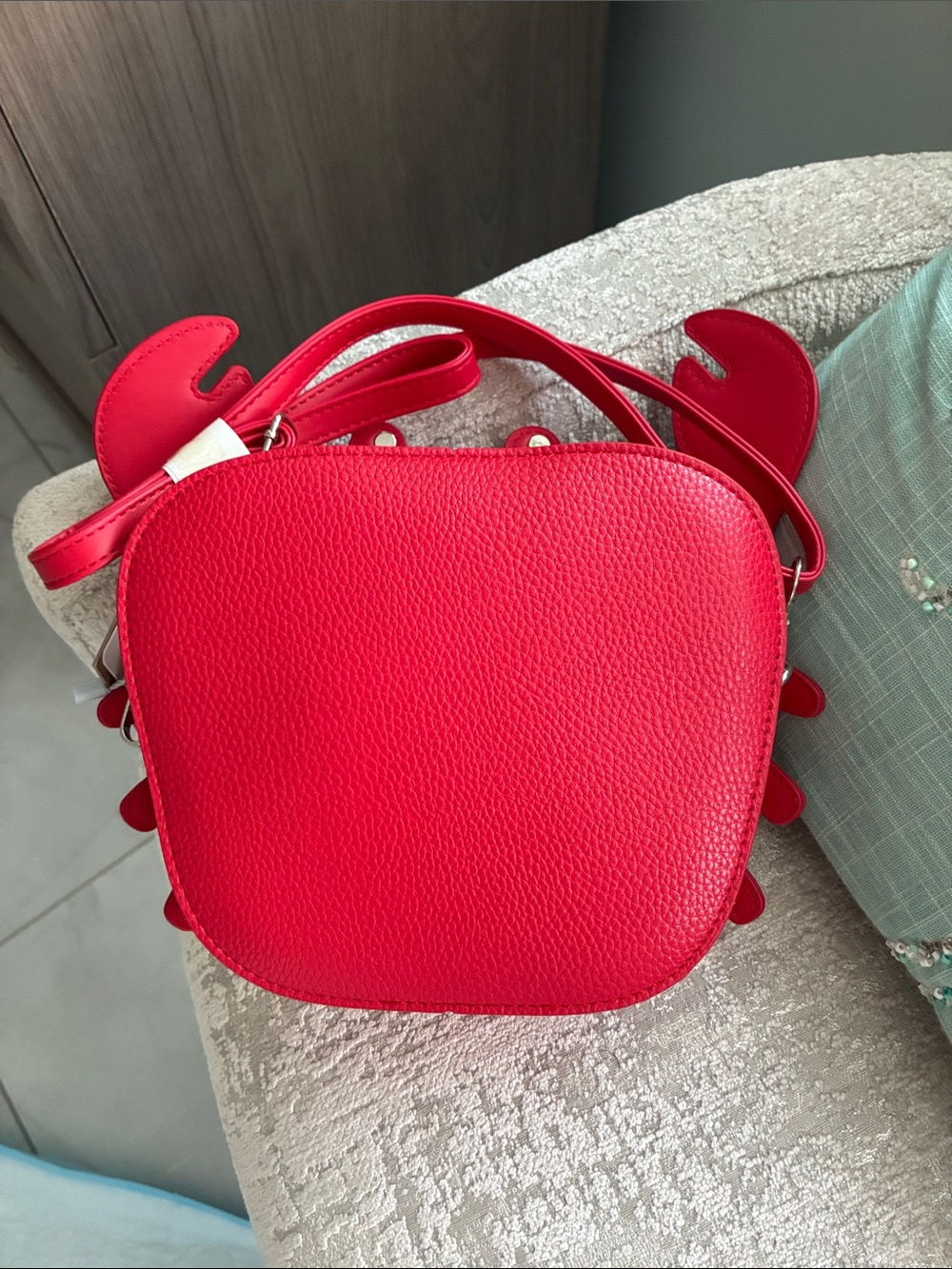 Fun Red Crab-Shaped Crossbody Bag - Women. NWT. - Picture 2 of 8